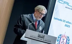 David García Montoliu, abogado y administrador concursal, interviniendo en un acto del ICALBA en la Diputación de Albacete (2023)